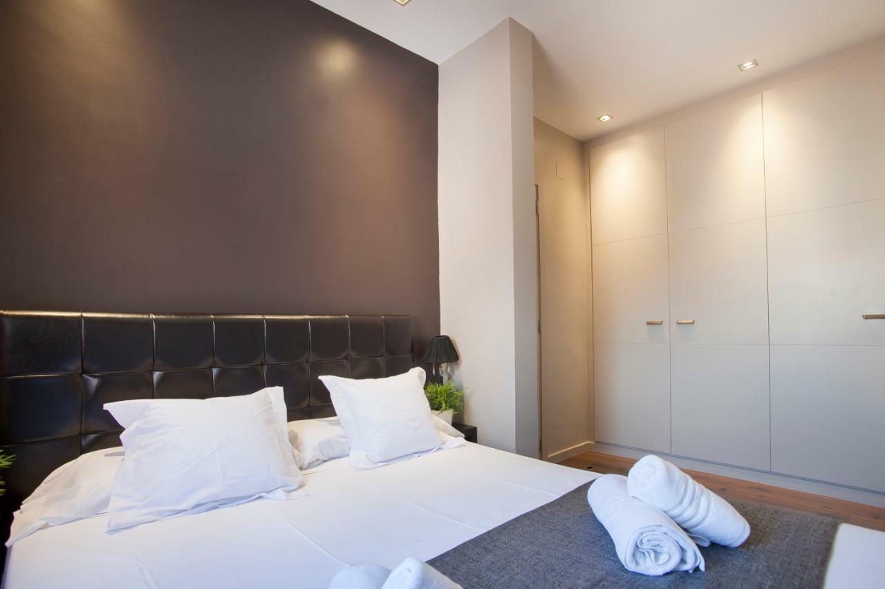 Tendency Apartments 7 Barcelona Exterior photo